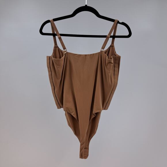 Skims Bodysuit Plus 4X Fits Everybody Adaptive Side Hook Thong Scoop Neck Sienna - Picture 11 of 12